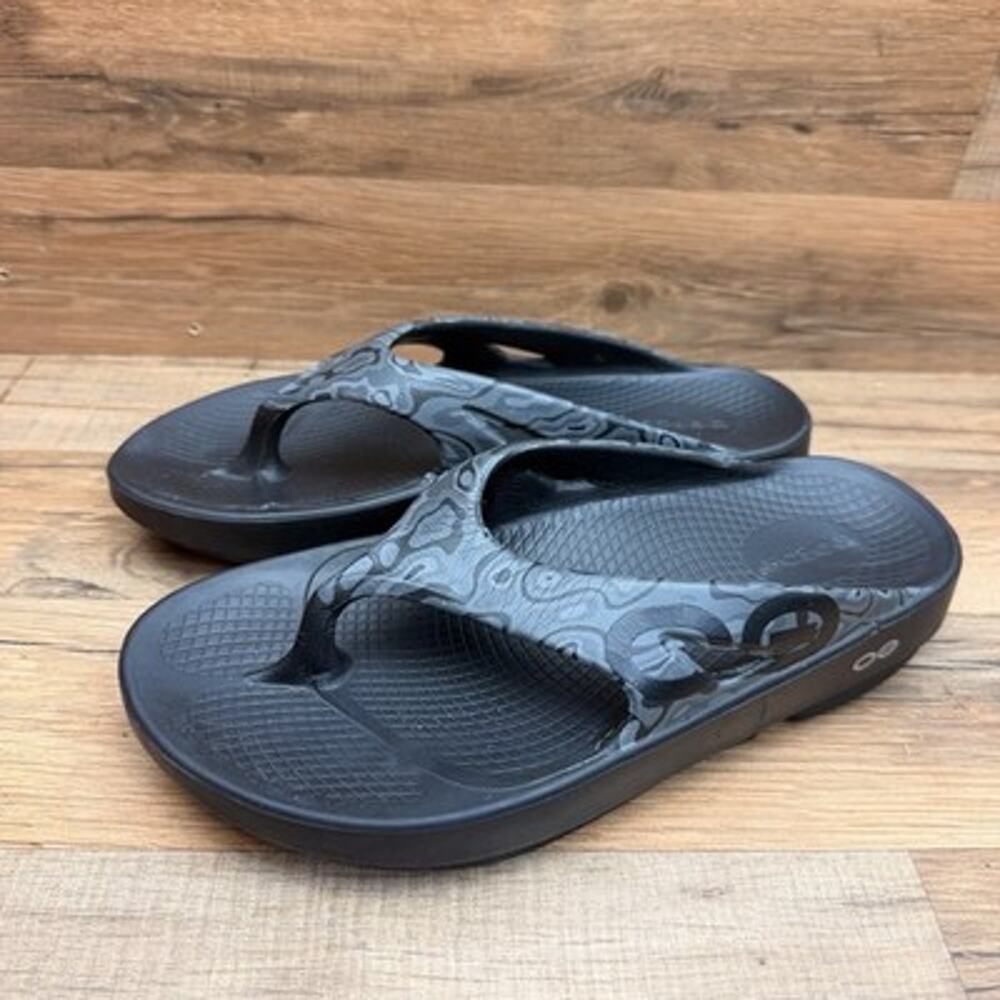 Oofos Rubber Comfor Flip Flops Sandals Women’s 8 Black Camo